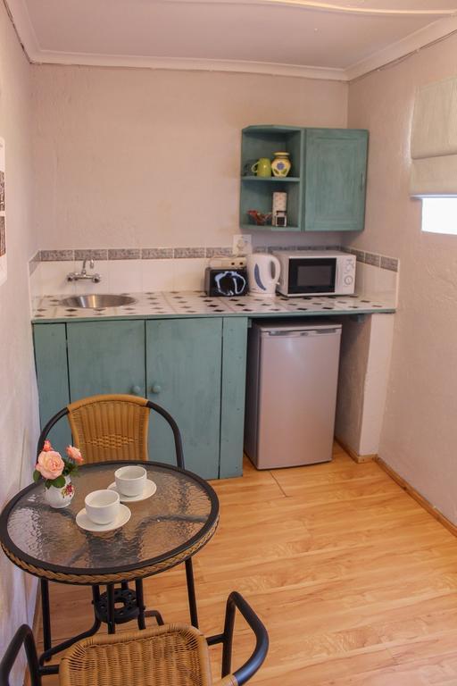 Carmel Villa B&B Or Self-Catering Calvinia ห้อง รูปภาพ