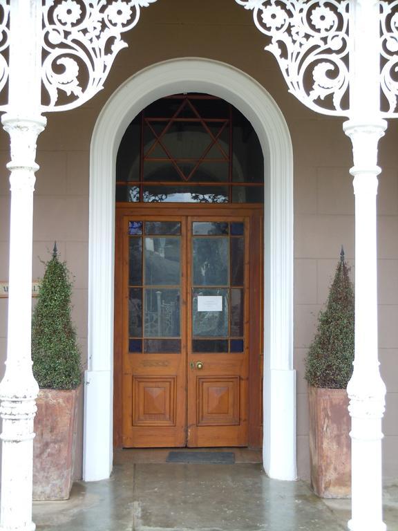 Carmel Villa B&B Or Self-Catering Calvinia ภายนอก รูปภาพ